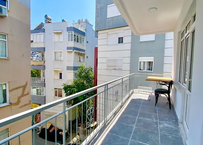 Downtown Aparts Διαμέρισμα Αττάλεια