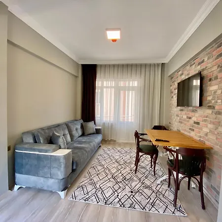 Апартаменты Downtown Aparts